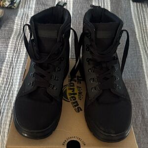 Dr. Martens - Black Women’s Combs Boots